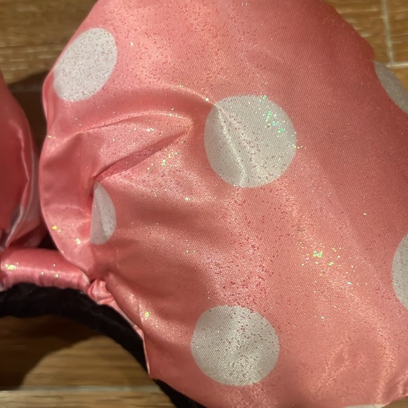 Disney Parks Minnie Large Pink Bow with polka dots - Picture 3 of 3